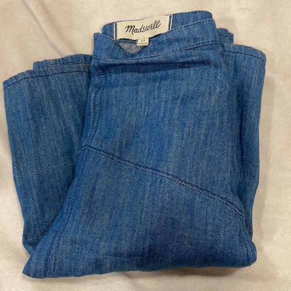 COPY - Madewell Jean like material - Picture 5 of 6
